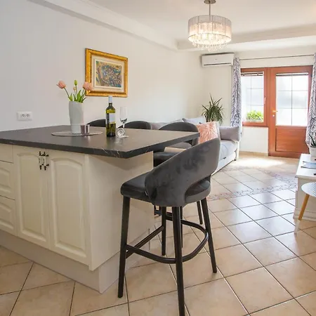 Apartmán Motovunska 39a *