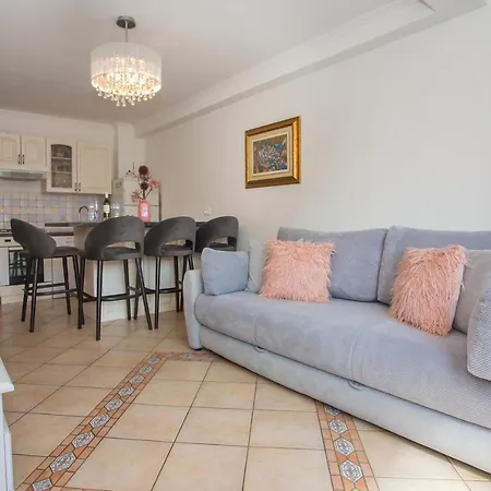 Motovunska 39a Πόρετς